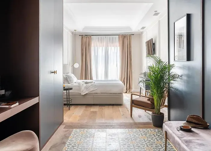 Sea View Apartment *